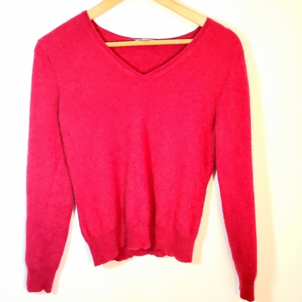 Apt 9.100% Cashmere  Red Long Sleeves Top/Size L.    3/$40